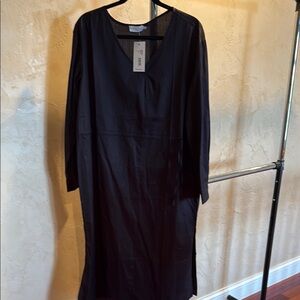 Harshman black Belinda dress NWT size lg